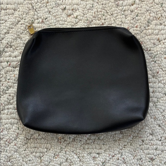 BirdinBag Minimalist Black PU Cosmetics Travel Pouch Bag with Gold Zipper - Picture 2 of 7